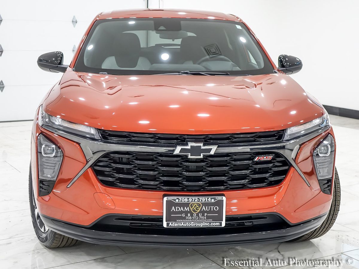 Sold 2024 Chevrolet Trax 1RS in Crestwood